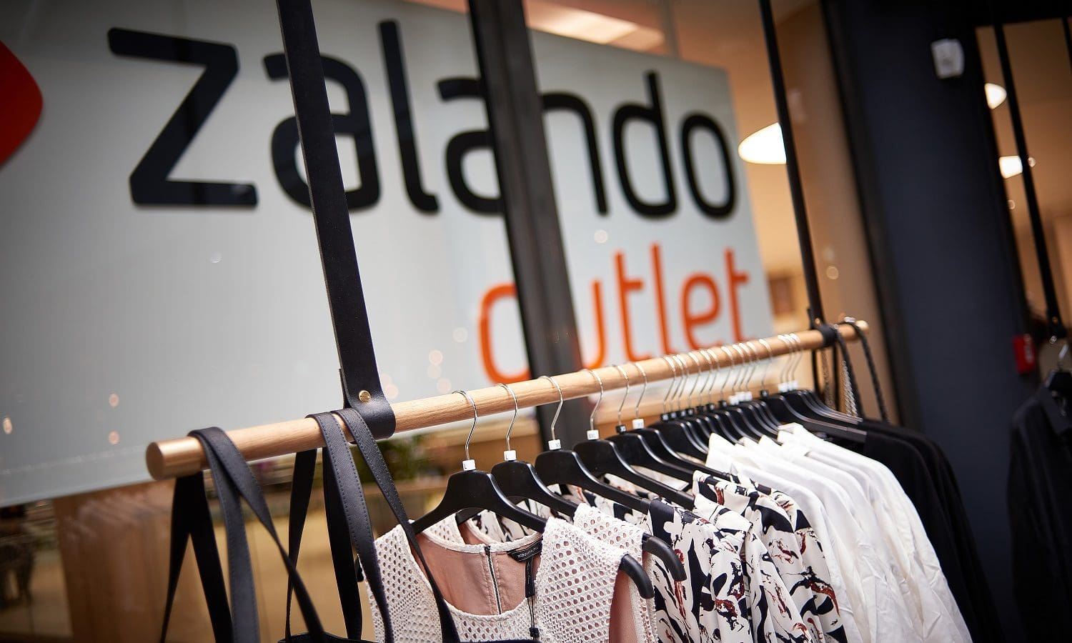 Zalando announces plans to build fulfillment center