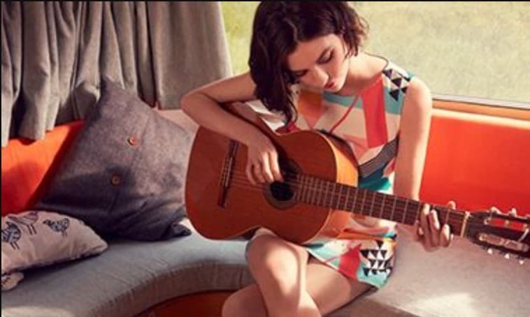 Elle to launch childrenswear brand