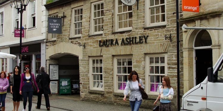 Laura Ashley CEO steps down