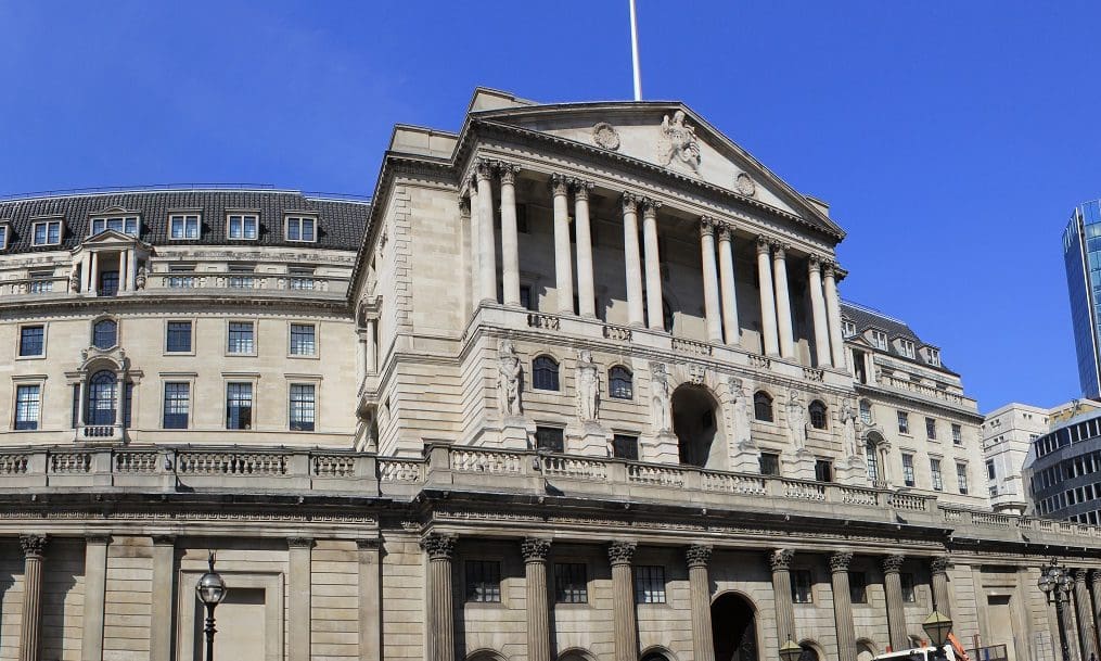 Inflation jumps, physical money nearing the end, immigration to prioritise skills, £150m film studio to launch