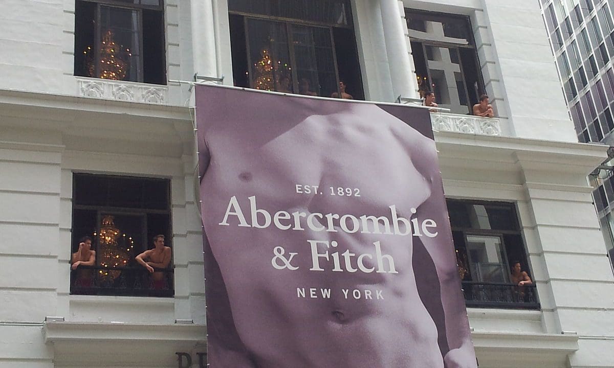 Abercrombie & Fitch signs agreement for new Oxford St store