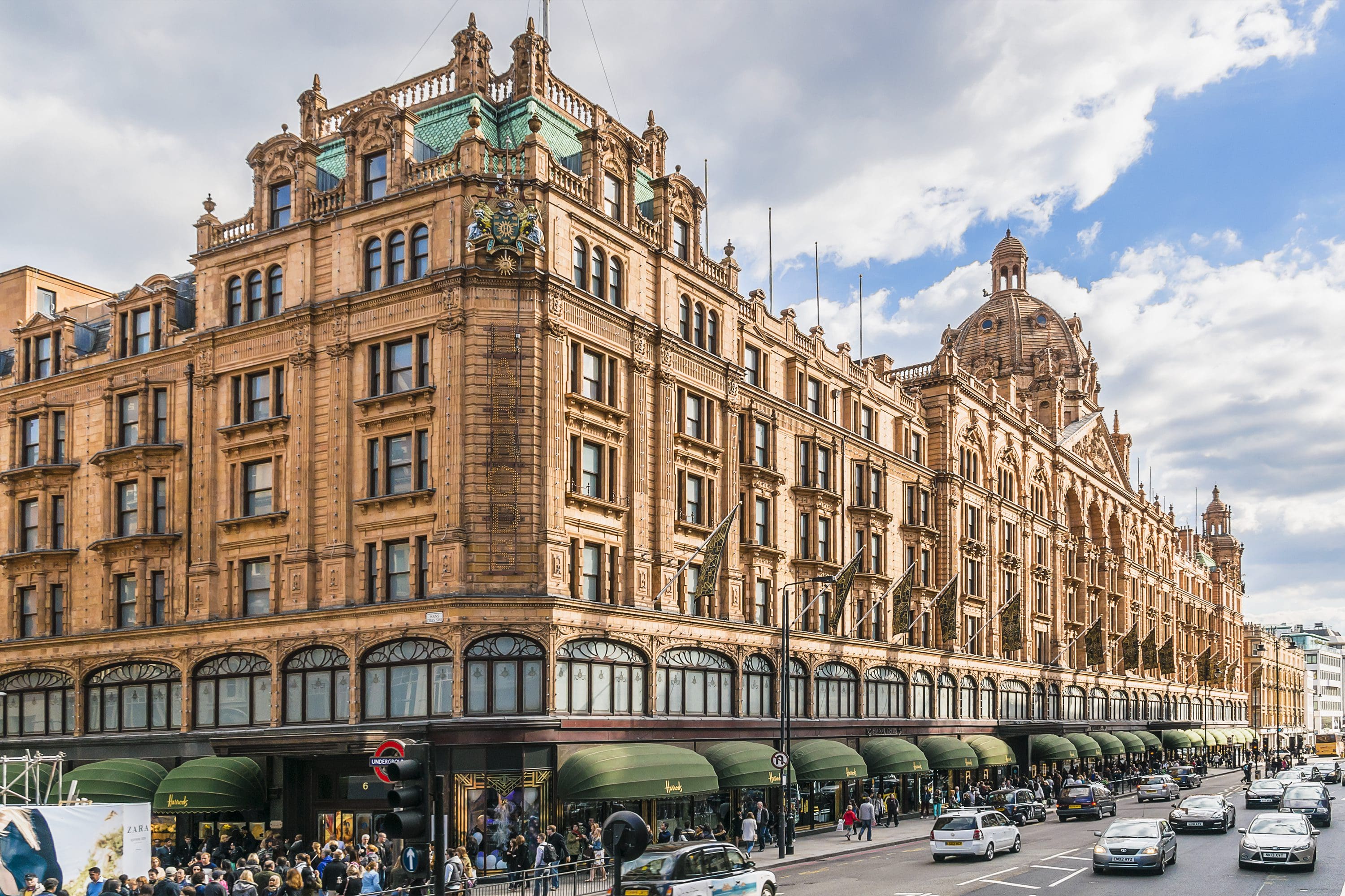 Harrods reports £68m loss as restaurant staff to vote on strike action