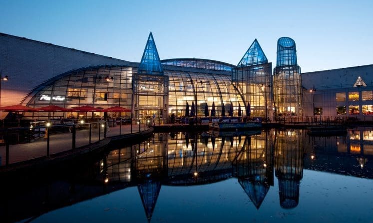 Landsec returns to profit amid retail recovery