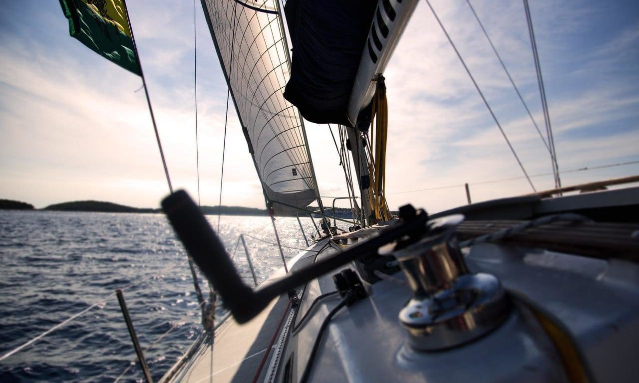 Swiss investment firm acquires Henri-Lloyd