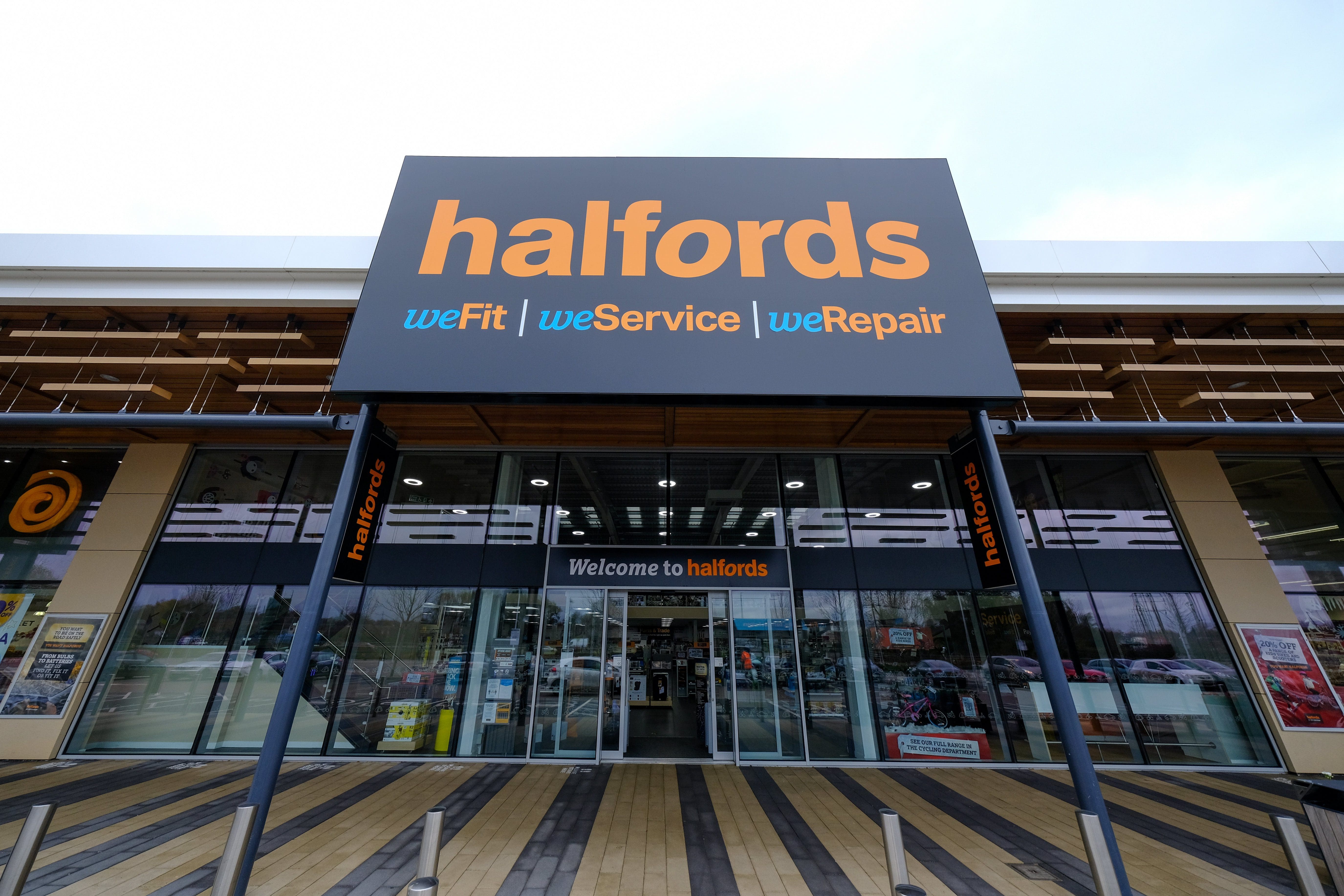 Halfords issues profit warning as core markets weaken
