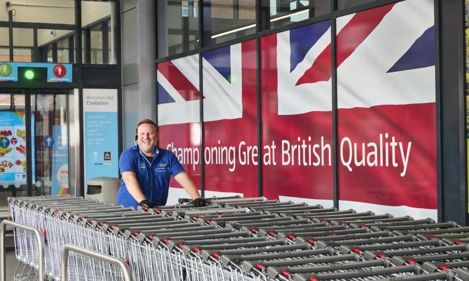 Aldi raises store assistant pay to £11 per hour