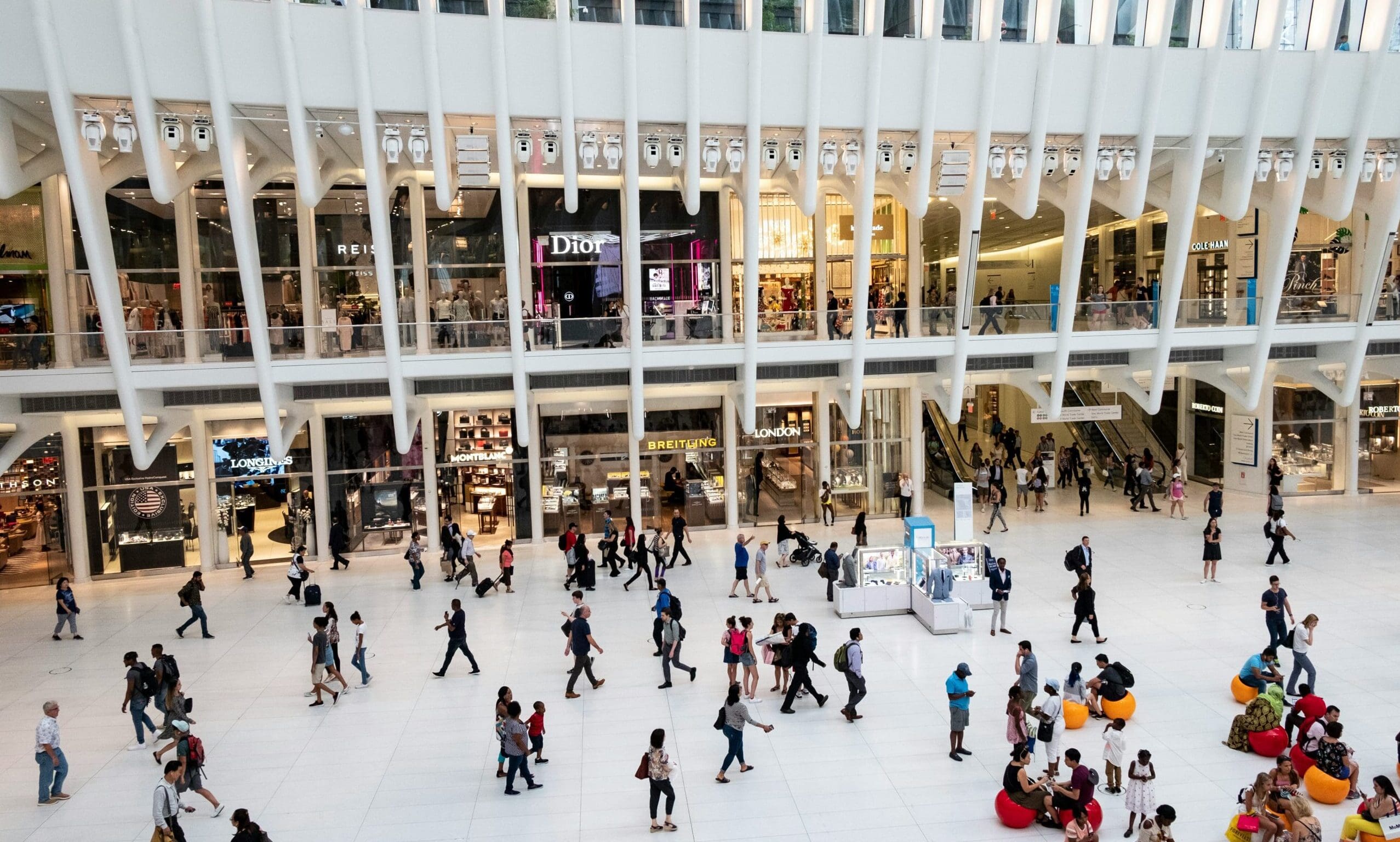 Bangladesh protests to delay clothing manufacturing