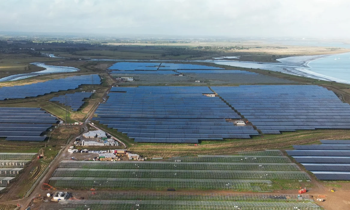 Tesco signs ‘largest’ PPA to power 144 supermarkets