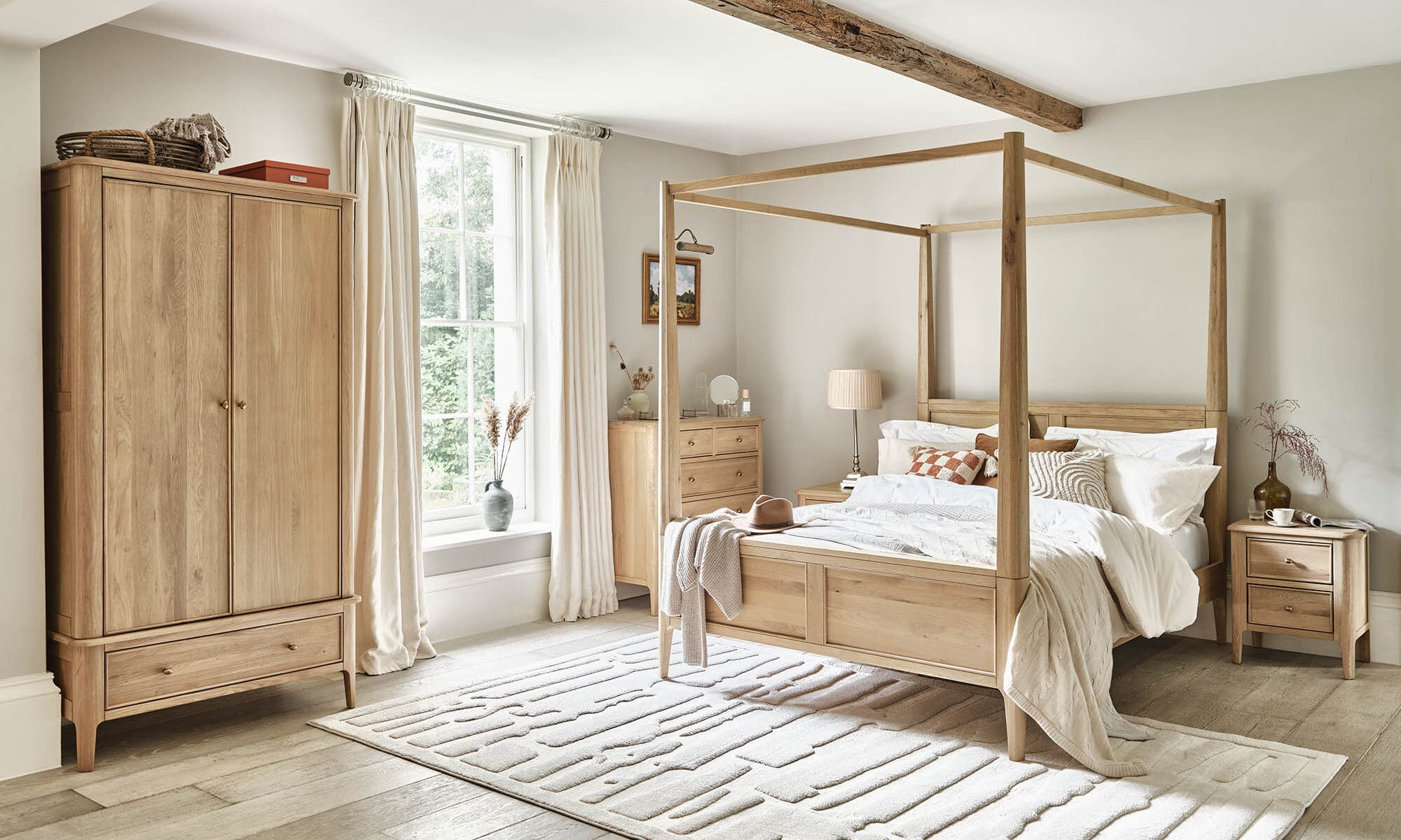 Oak Furnitureland losses narrow as HY sales rise 5%