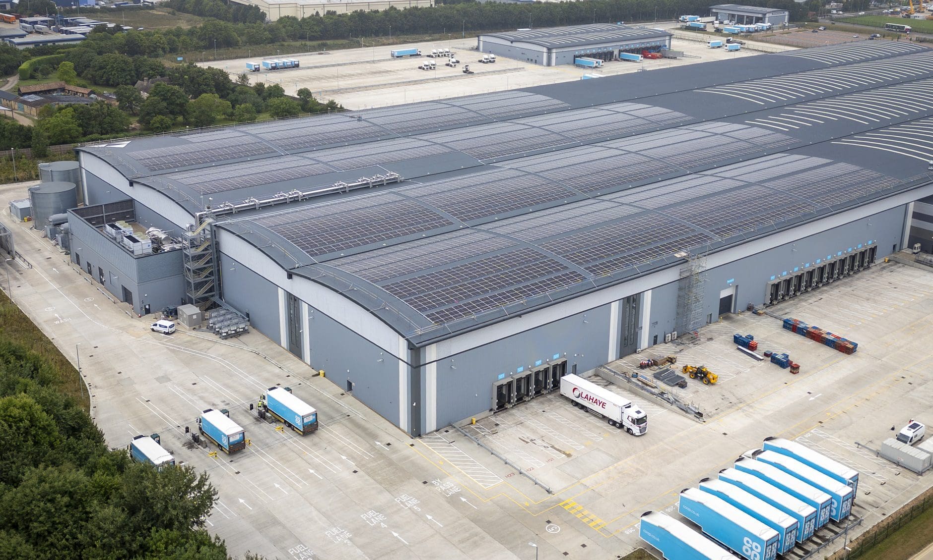Co-op installs 6,700 solar panels at Bedfordshire depot