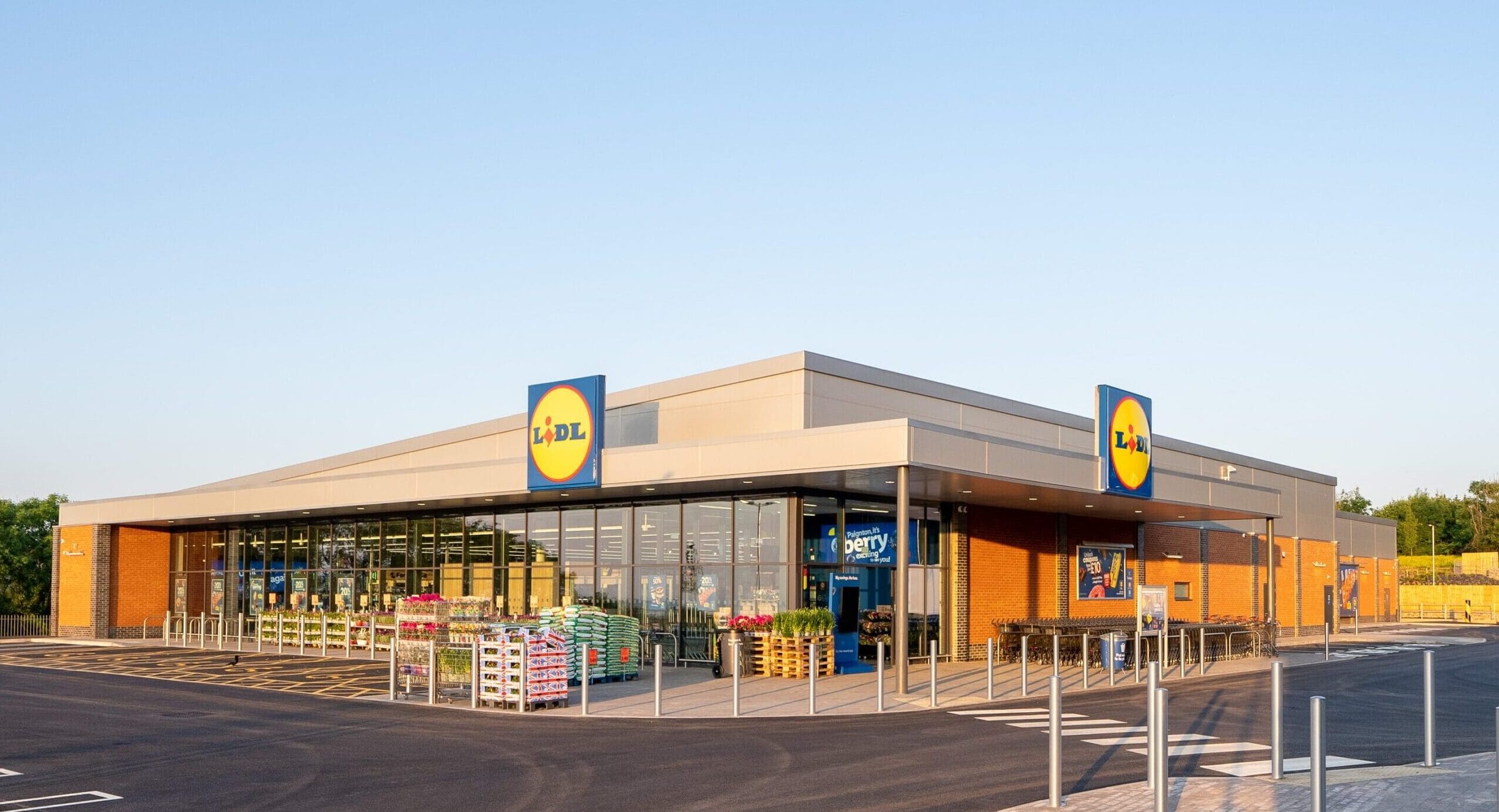 Lidl sees PBT triple to £156.8m as sales rise